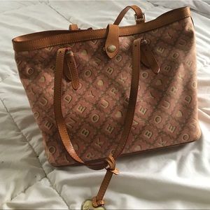 Dooney and Bourke pink bag